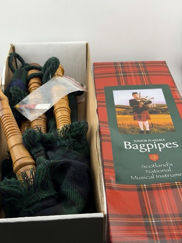 Junior playable bagpipes gold - playable,